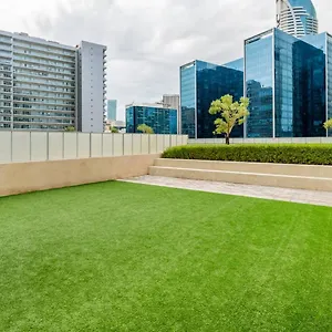 https://luxury-2br-with-burj-khalifa-view.dubaihotelsoffers.com